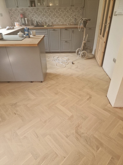 Parkety trojstromeček