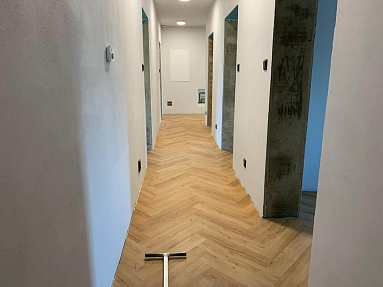 Lepený vinyl Rybí kost 1020F